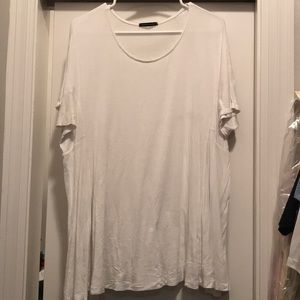 White flare out cotton tee